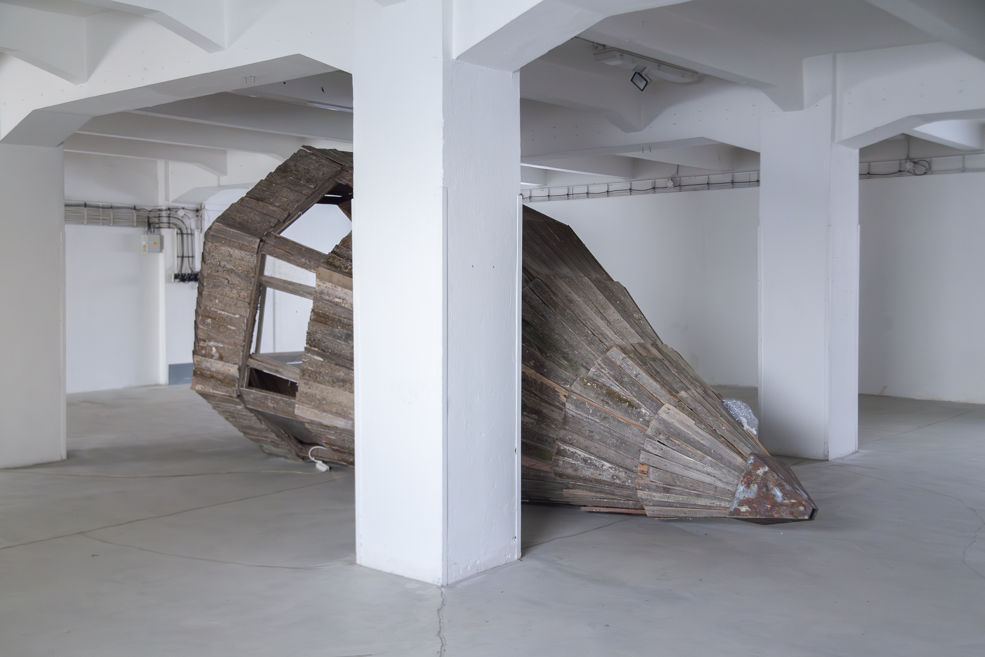 Foam in the cage – Martin Chramosta, Juraj Rattaj 